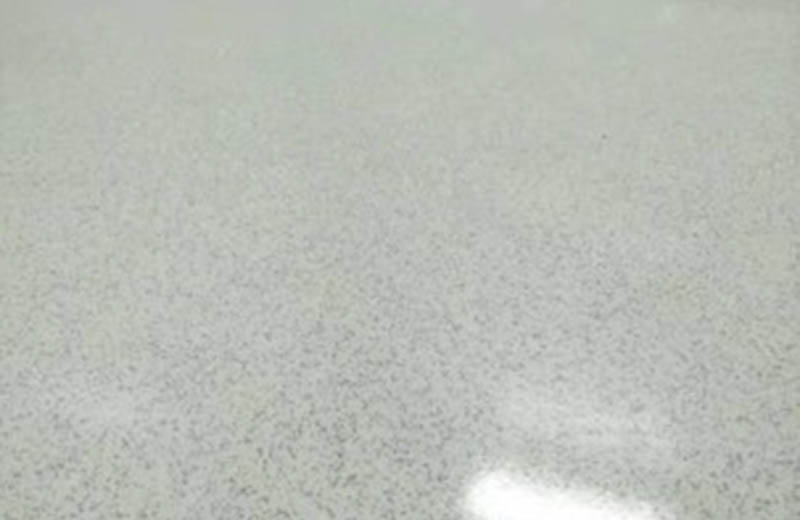 Solvent-free coloured sand self-leveling floor